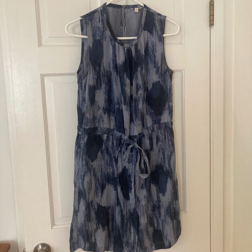 Gap Brands casual blue dress - Greek Islands like blues - vacation ready